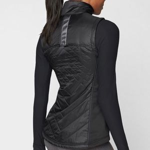 Athleta Rock Springs Quilted Insulated Vest